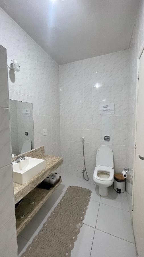 Habitación en casa particular Copacabana 1- Posto 5 *